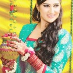 Bridal Mehndi Dresses 2012 008