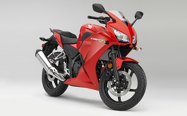 Honda cbr250r price in pakistan #5