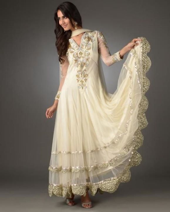 Elegant Eid Dresses 2024 | www.favors2024.com