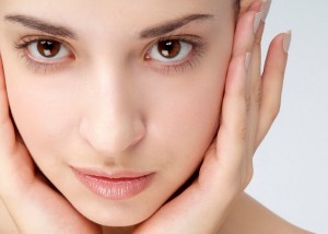 Top skin whitening cream in Pakistan for women