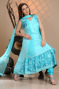 Frock Designs for women in Pakistan 