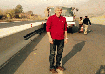 How Brave Pakistani Man Athar Yad Ali Stops 22 Wheeler Brake Failed Truck Video