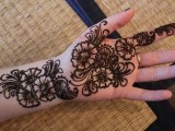 Latest mehndi designs for hands