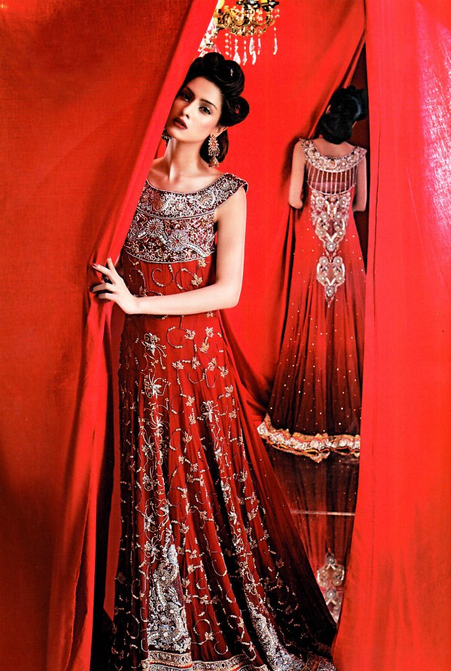 Pakistani Bridal Wedding Dresses in Red Colour