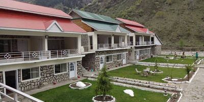 Best Naran Kaghan Hotels Rates 2025