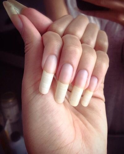 Easy Tips For A Healthy, Strong & Beautiful Nails - The Lagos Stylist