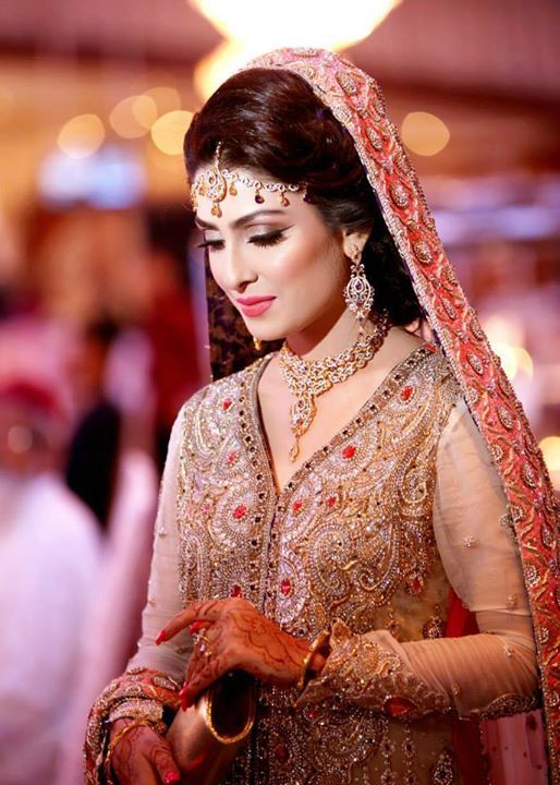 Hairstyles For Walima Bride